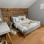élégant Avec Jardin Et Parking Chalet