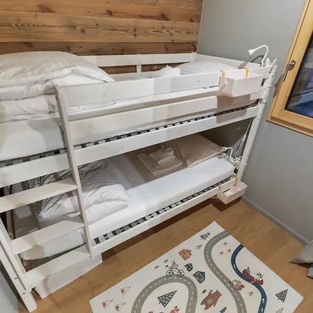 8p Villars-sur-ollon, Parking Et Jardin