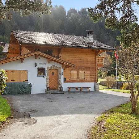 Chalet Magnifique Avec Jardin, Barbecue Et Parking *